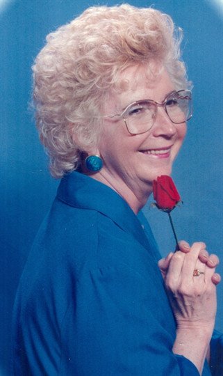 Janet Carol (Estes) Mertens - Photo 3