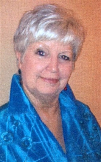 Diane Norvell Bates - Photo 2