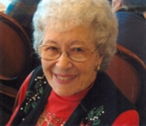 Julia Lois McFarland - Photo 2