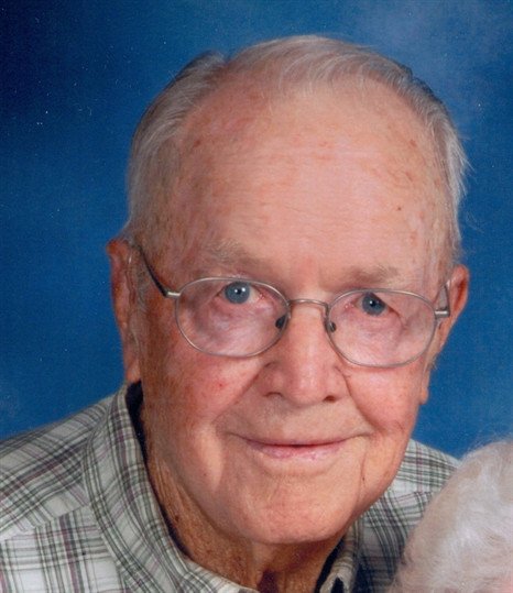 William "Bud" Gray - Photo 2