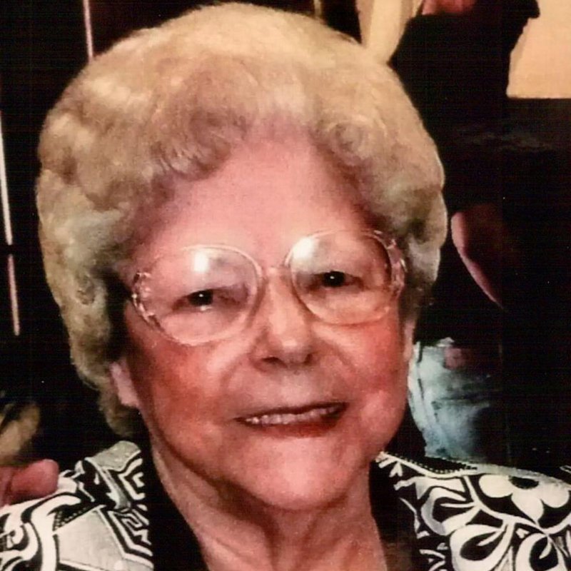 Lilly Nell Ledford - Photo 2