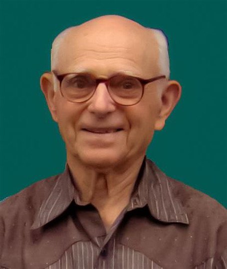 Wilfred Manuel - Photo 2