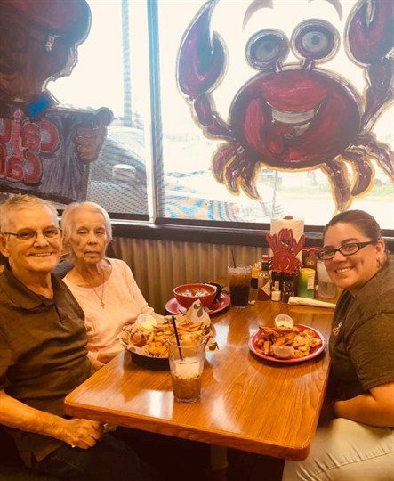 Deanna "DeeDee" Marie Hebert Taubert - Photo 2