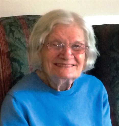 Maggie F. Davis - Photo 2