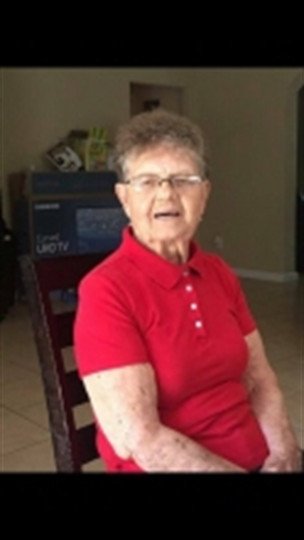 Berta Plunkett - Photo 3