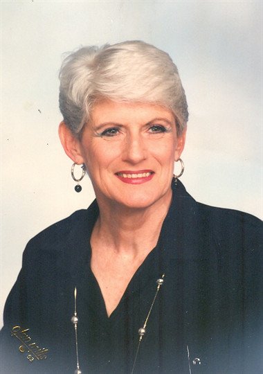 Beweeta Jo Barnes - Photo 2