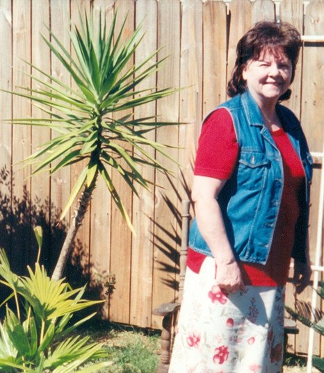 Clara D. Manganice - Photo 3