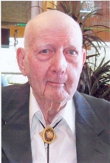 R. D. Cline - Photo 3