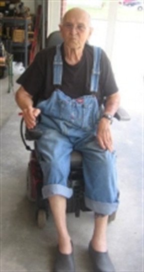 Calvin W. Christy - Photo 2