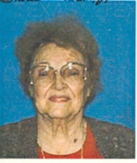 Aline Hawsey - Photo 3