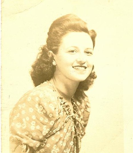 Anna Mae Simon - Photo 3