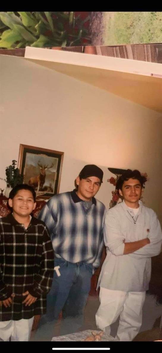 Rebecca Roland - Photo 7