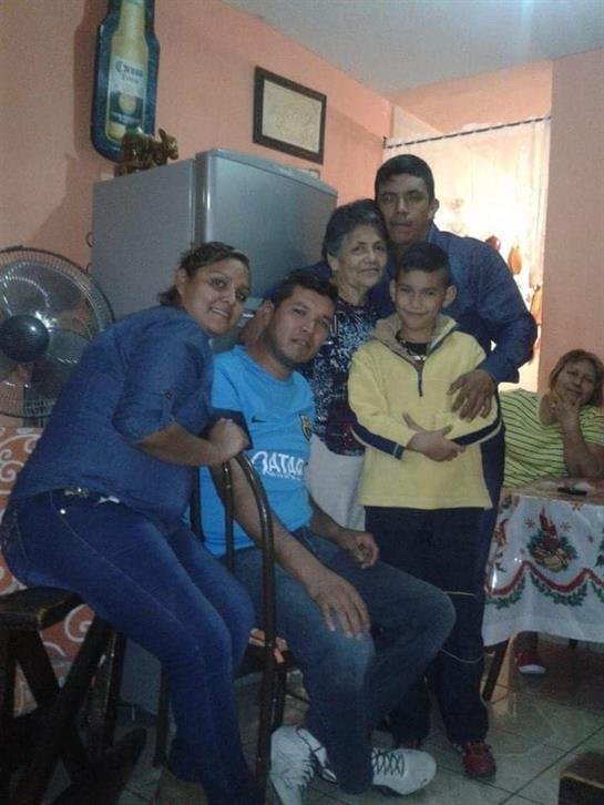 Rebecca Roland - Photo 10