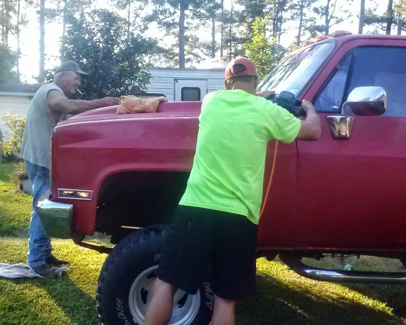 Mitchell Roebuck - Photo 11