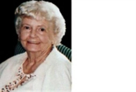 Sadie Iris Myers - Photo 3