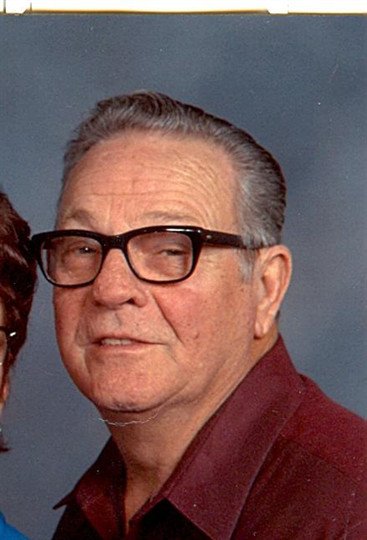 Arnold V. Leonard - Photo 3