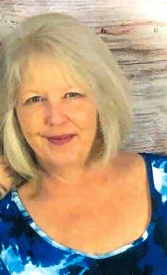 Shelly Beth Jordan - Photo 2