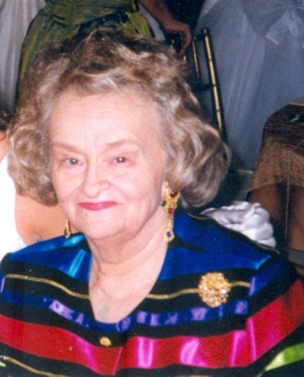 Sue Evelyn Wood Broussard - Photo 2