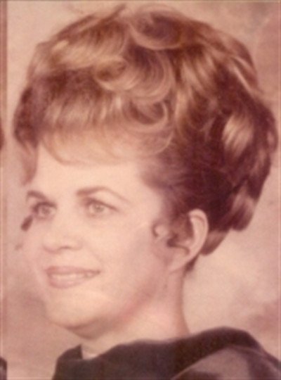 Martha Clara Clary - Photo 3