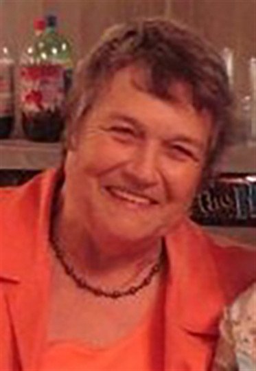 Anya Lee Gregory - Photo 3