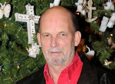 Jonathan Carl Wolfe - Photo 2