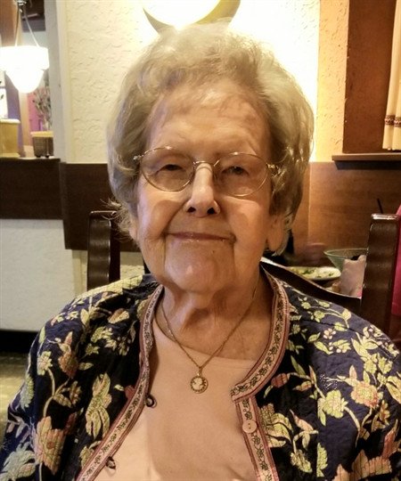 Ruth Dawson - Photo 3