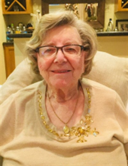 Sarah Anne Cannatella - Photo 3