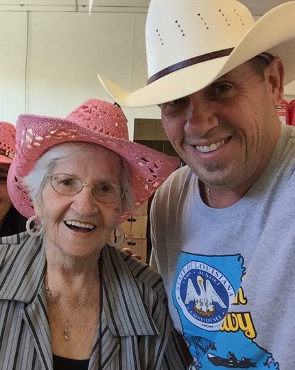 Betty Ann LaVergne - Photo 2