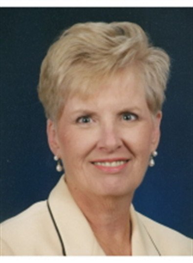 Shannon Smith - Photo 2