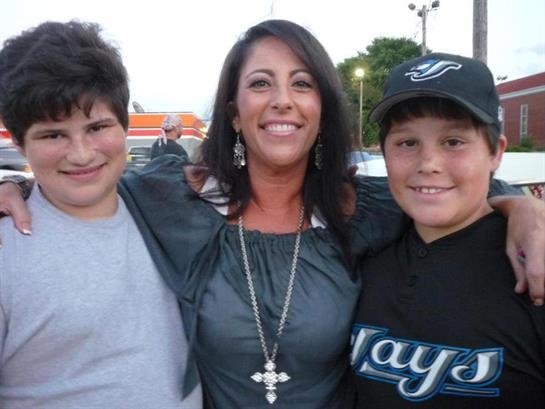 Angel Costilow - Photo 2