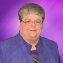 Rebecca "Becky" Arsement Mansveld - Photo 3