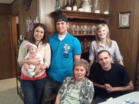 Hazel Lucille Jones - Photo 6