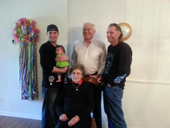 Hazel Lucille Jones - Photo 10