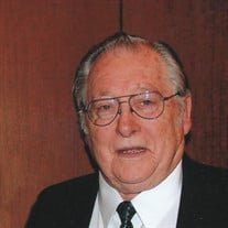 Gilbert "Gil" Nohavitza