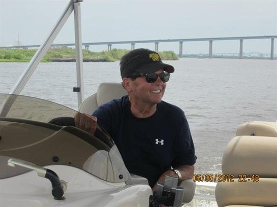 Bob Charles Costilow - Photo 3