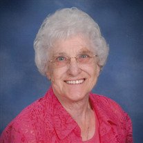 Shirley Juanita Brown - Photo 3