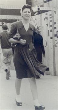 Rose Lee England - Photo 9