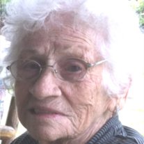 Jewel Edwina Phillips - Photo 2