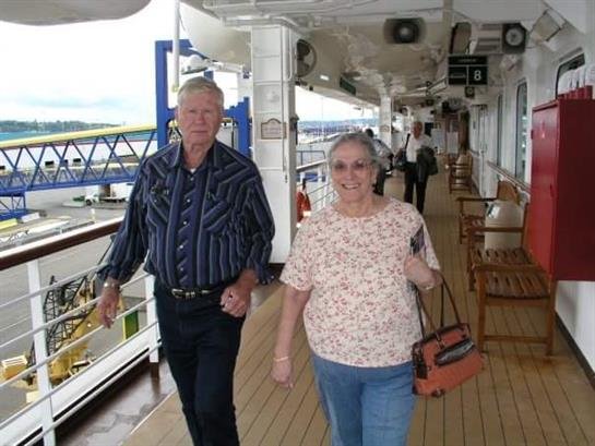 Barbara Jeanne James - Photo 2