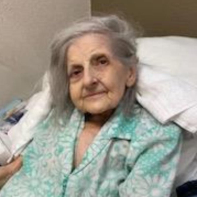 Margaret Elouise Rattray - Photo 2