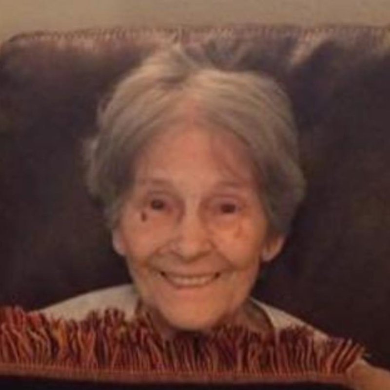 Annie Elizabeth Guarnere - Photo 5