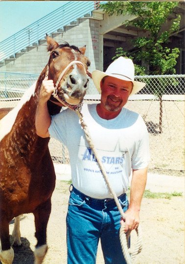 Larry Dean Schmuck - Photo 2