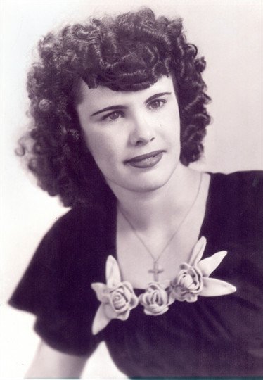 Neomie LaVergne - Photo 3