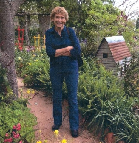 Mary Hathaway Conn - Photo 2