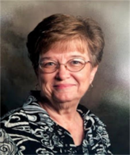 Charlotte Lawson Jones - Photo 3