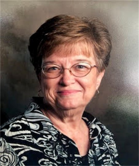 Charlotte Lawson Jones - Photo 2