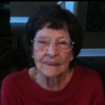 Inis Idene Spicer - Photo 2