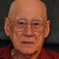 Lovelace Joseph Trahan - Photo 2