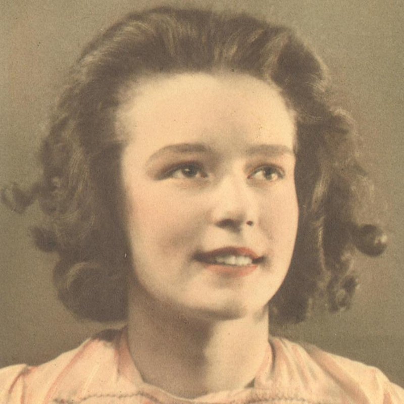 Mary Voight - Photo 2