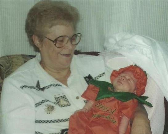 Billie Faye Riley - Photo 6